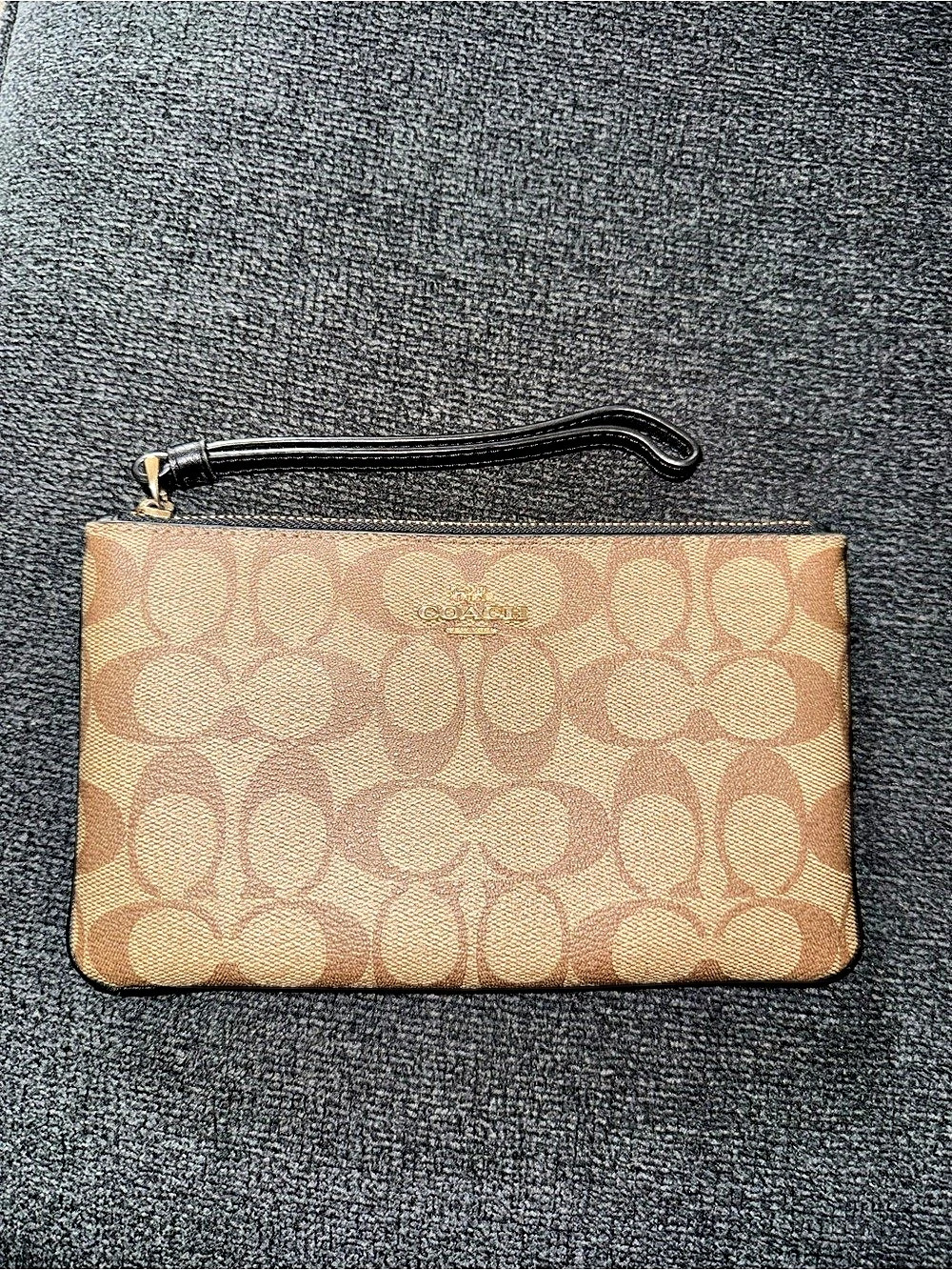Coach Large Wristlet In Signature Canvas Brown & Beige